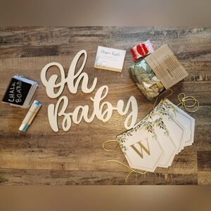 Baby Shower Decor (lot)